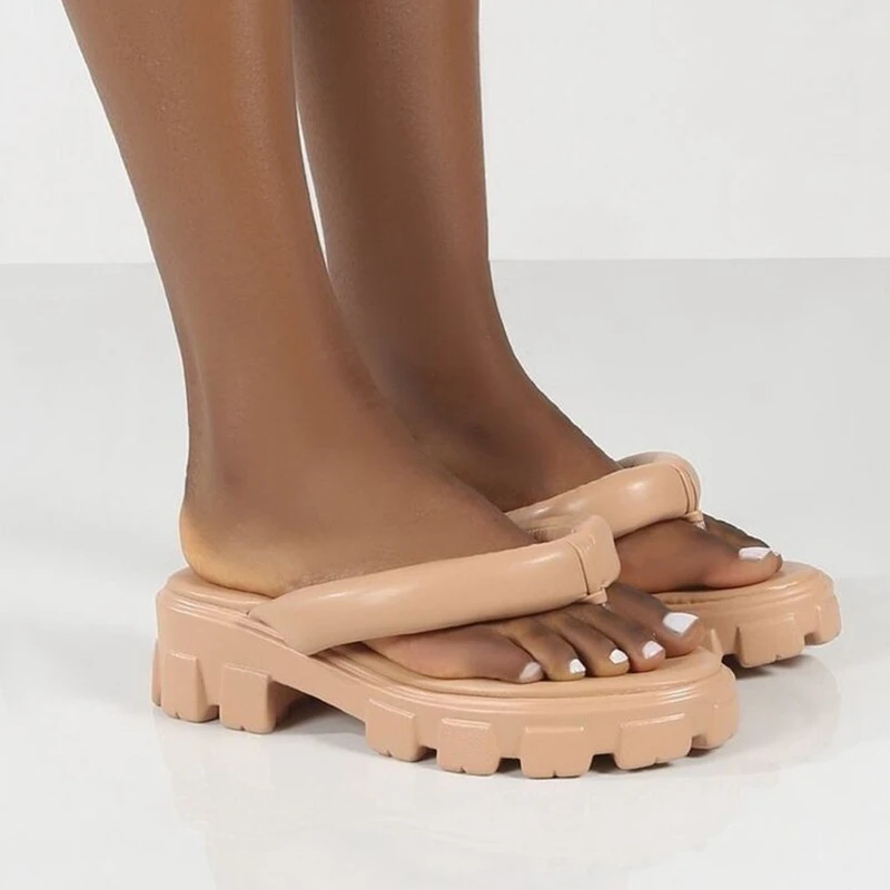 2023 New Solid Color Slippers Fashion Design Ladies Flip-Flops Ladies Thick Bottom Summer Beach Shoes Open Toe Ladies Slippers