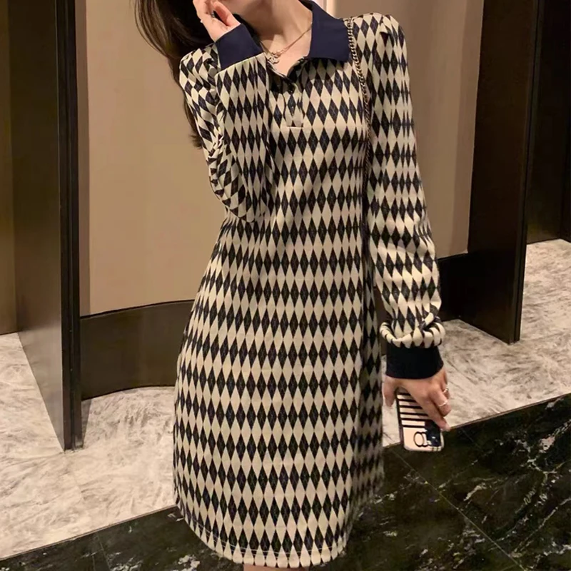 

Temperament Retro Polo Collar Autumn Long-Sleeved New Women'S Beautiful Small Diamond Pattern Fashion Pullover Slim Dress
