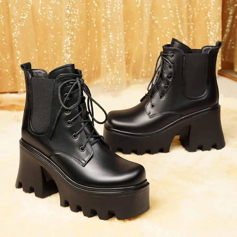 Рисунок 3 - Женские зимние ботинки AIYUQI на высоком каблуке