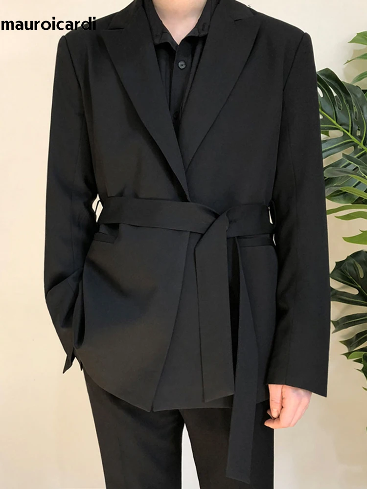 

Mauroicardi Весна Осень Свободный Повседневный Мягкий Черный Блейзер Мужчины с длинным рукавом с поясами Роскошная Мужская Дизайнерская Верхня...