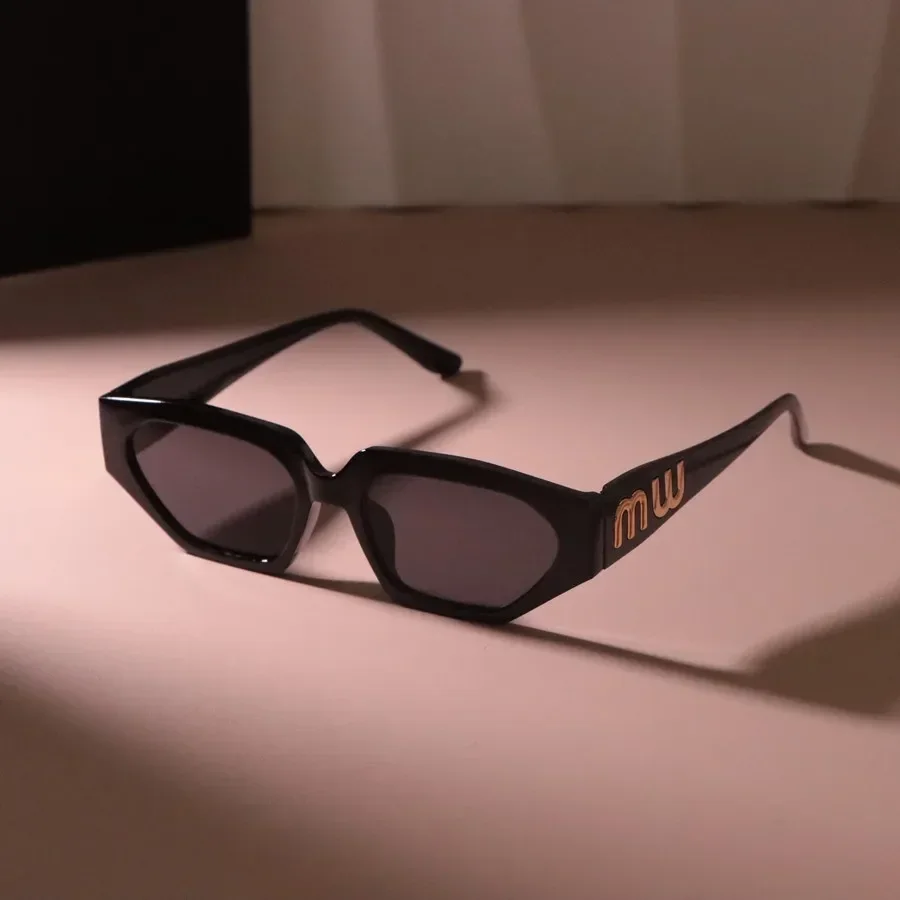 Модные маленькие солнцезащитные очки для женщин и мужчин классические