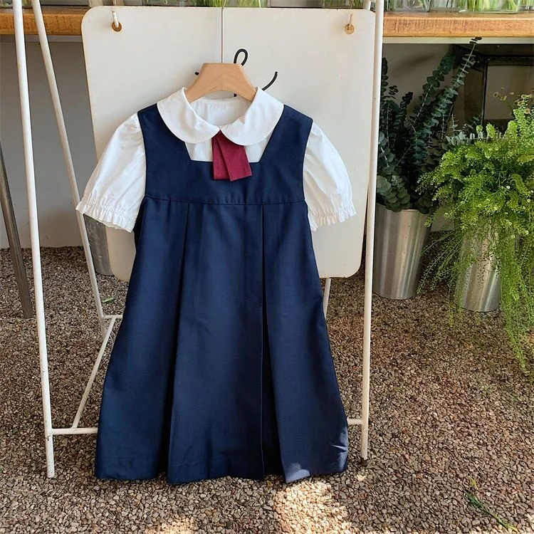 

Розничная продажа, новинка 2023, летний бутик для маленьких девочек, элегантные комплекты в стиле преппи, белая блузка + платье с жилетом, элегантные костюмы принцессы