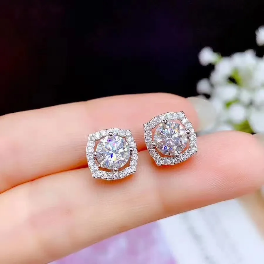 

Platinum Earrings For Women Designer Luxury Earrings Aesthetic Vintage Ear Studs Crystal Korean Style Simple Versatile