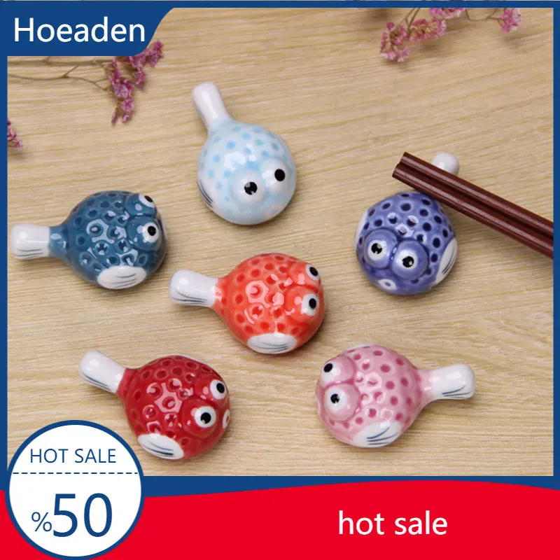 

1PC Ceramic Chopstick Holder Puffer Fish Chopsticks Rest Cute Chopstick Rack for Chopsticks Dinnerware Stand