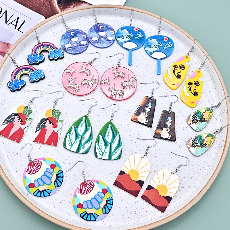 

Серьги-подвески женские акриловые в богемном стиле, висячие украшения для ушей в праздничном стиле, с изображением листьев, цветов, портрет...