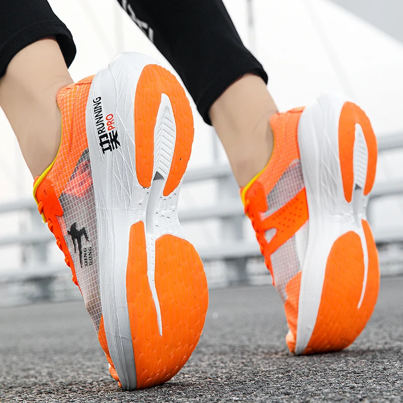 Men sneakers Lightweight Cushioning Outdoor Road Running Shoes Marathon Trail Sport Shoes Elastic Women Walking Tenis Masculino