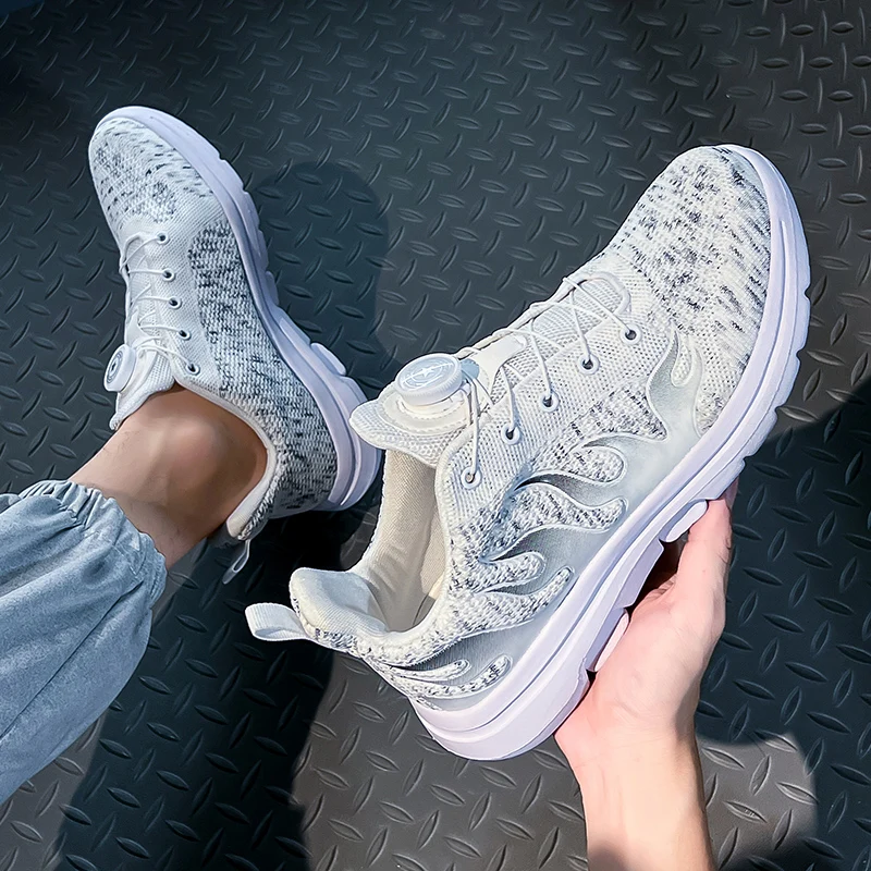 Men Women Sneakers Flame Print Tennis Shoes Desigh Buckle Fashion Casual Famale Walking Shoes Male Sneakers