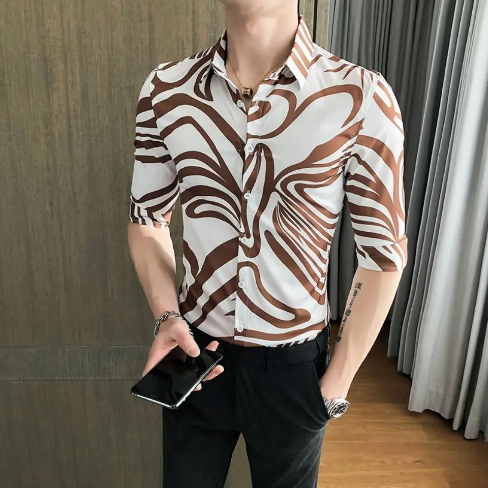 2022 Men Summer New Print Shirts Men Fashion Turn-down Collar Buttoned Shirts Men's Casual Half Sleeve Streetwear Shirts V07
