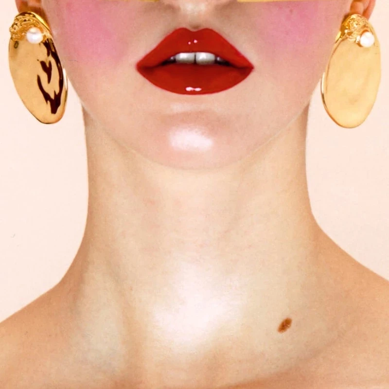 

2023 Vintage Irregular Round Pearl Earrings for Woman Party