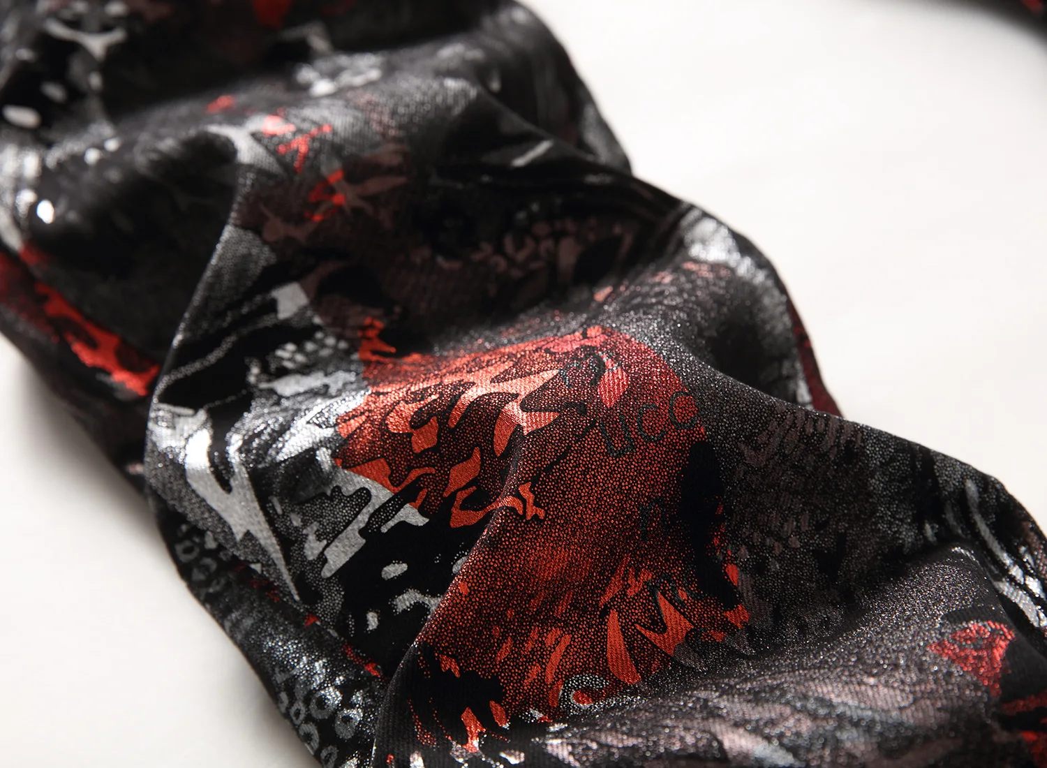 Streetwear Men Fashion PU Jeans Personality Leopard Print Painted Graffiti Slim Long Pants Trend Male Full Length Trousers