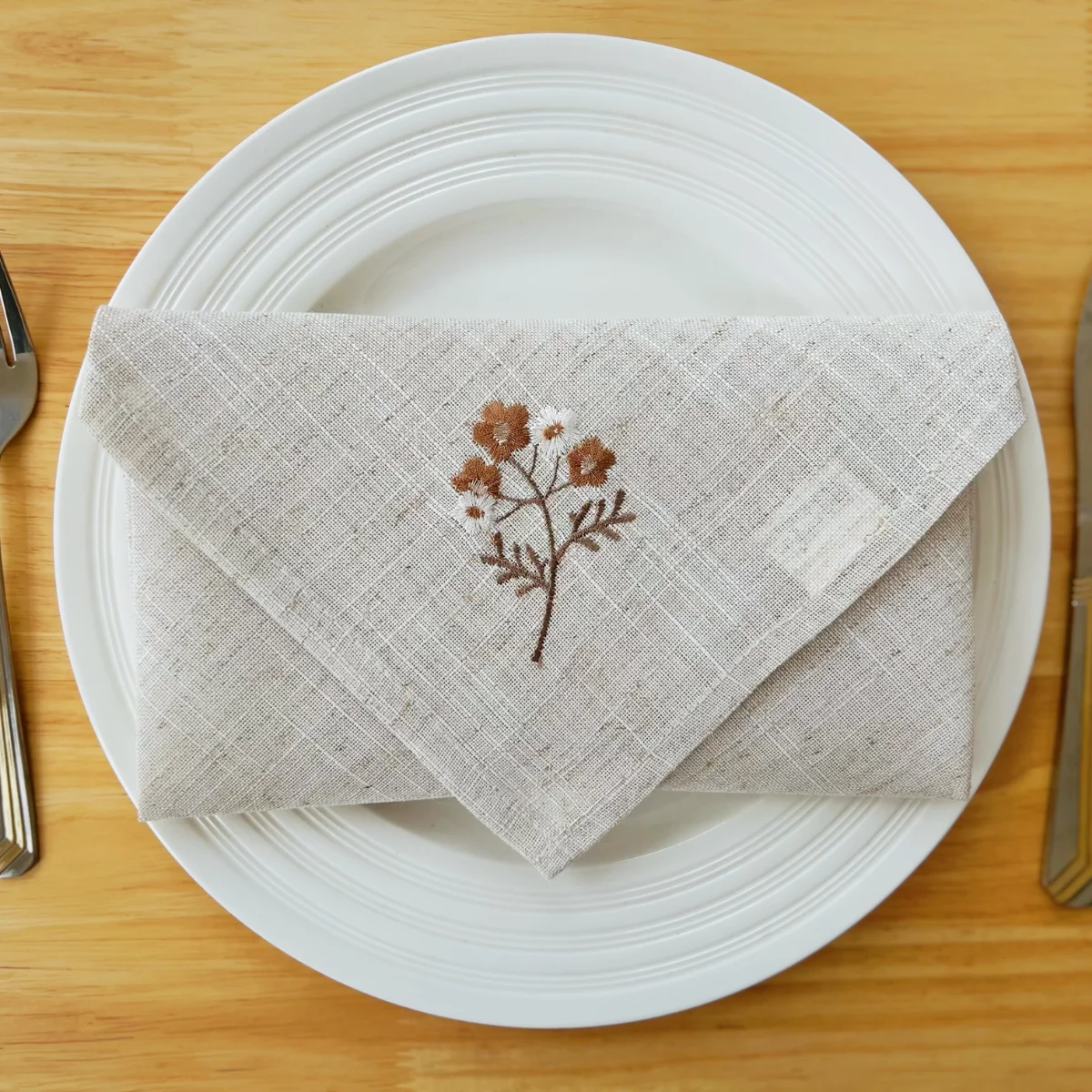 

Embroidery Napkin Linen Look Touch Washable Wipe Towel Party Wedding Garden Home Decoration Flowers Napkins