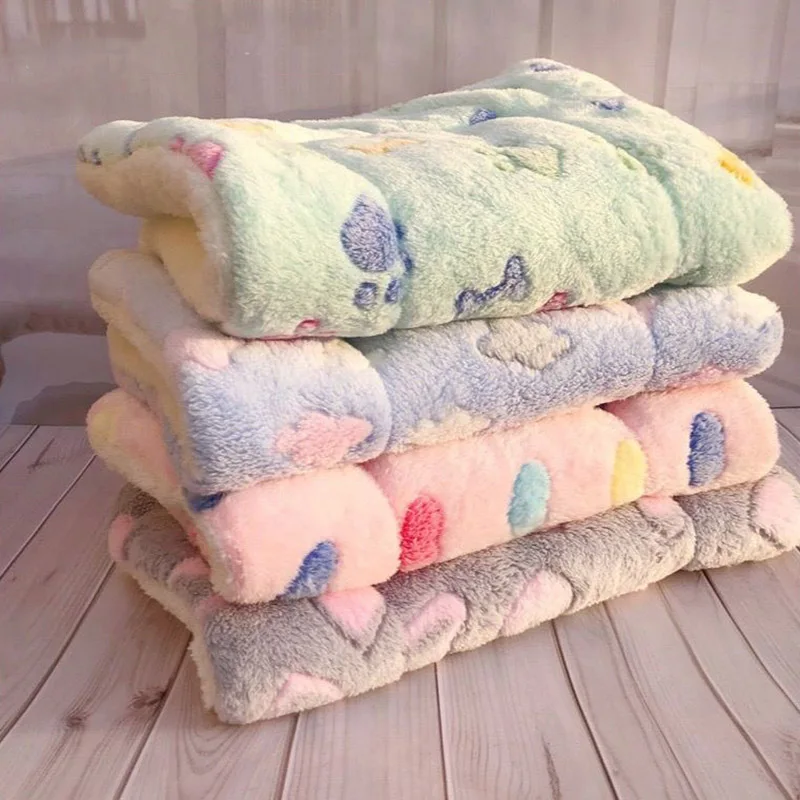Flannel Thickened Pet Soft Fleece Pad Pet Dog Cat Blanket Bed Mat For Puppy Chihuahua Cushion Home Rug Keep Warm Sleeping Cover