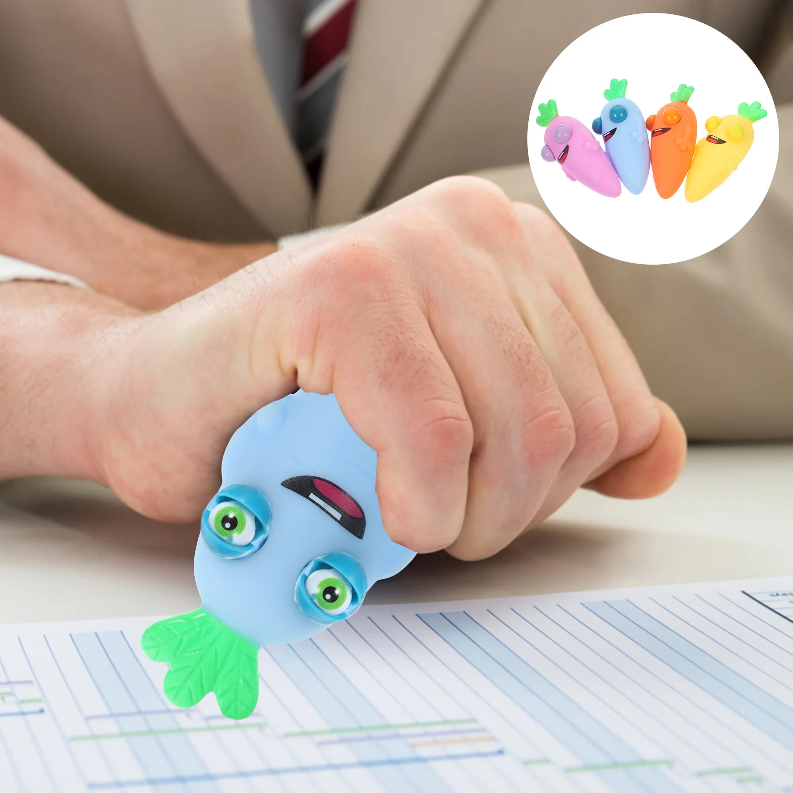 

4pcs Pinch Toy Interesting Cartoon Carrot Squeeze Plaything Smooth Pinch Plaything