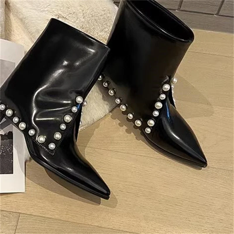 

Maxi Pearls Shoes for Women Pointed Toes Patent Leather Female Knight Boots String Beadings Zapatos Mujer Solid Chassure Femme