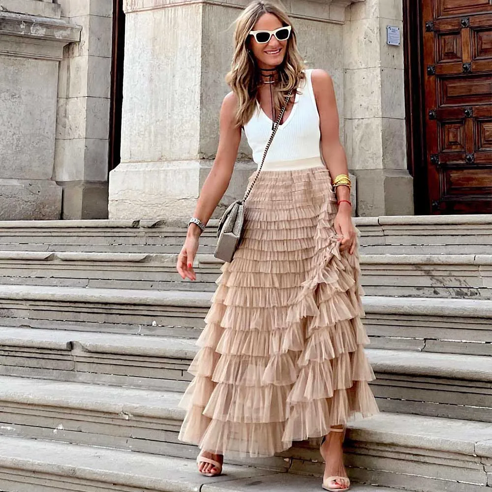 Blondes qora tanli erkaklarni sorish onlayn. Ijtimoiy tarmoqlardan rus uyi fotosuratlari