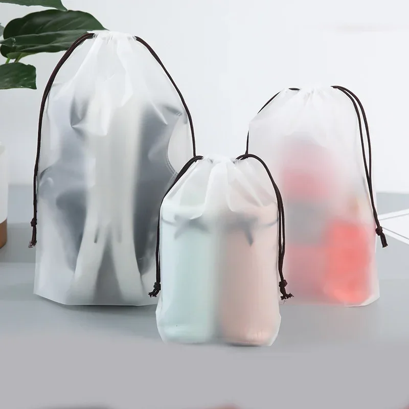 

Прозрачная водонепроницаемая косметичка eTya