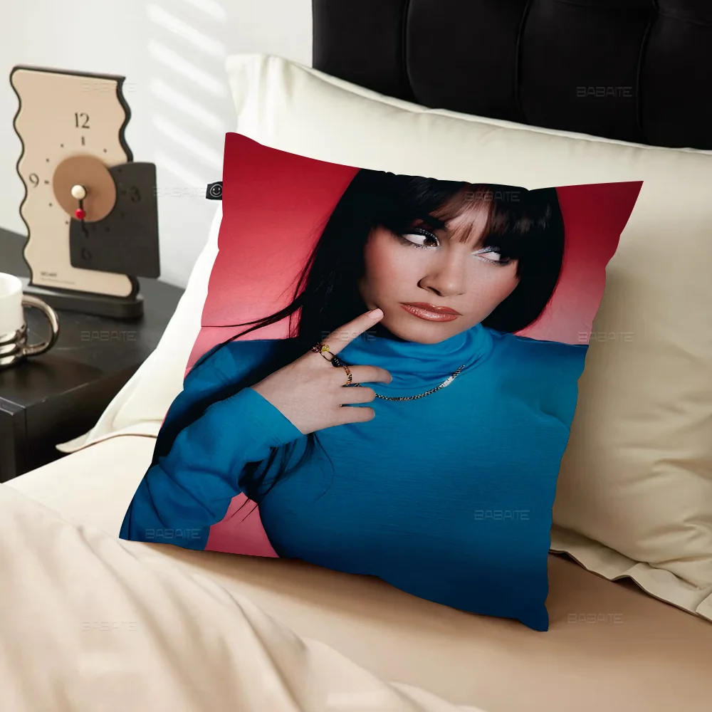 Чехол для подушки Aitana Ocana Singer чехол декор наволочка с принтом дивана