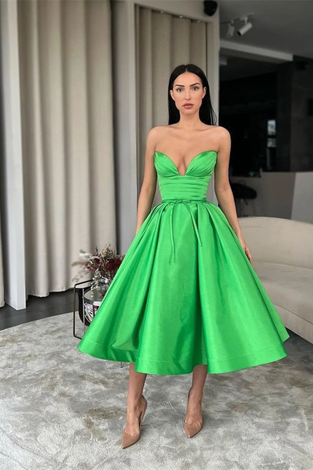 

Classy Emerald Sweetheart Short Prom Dress With Pocket Sexy Tea-Length Sleeveless Open Back Wedding Evening Gown Robes De Soirée