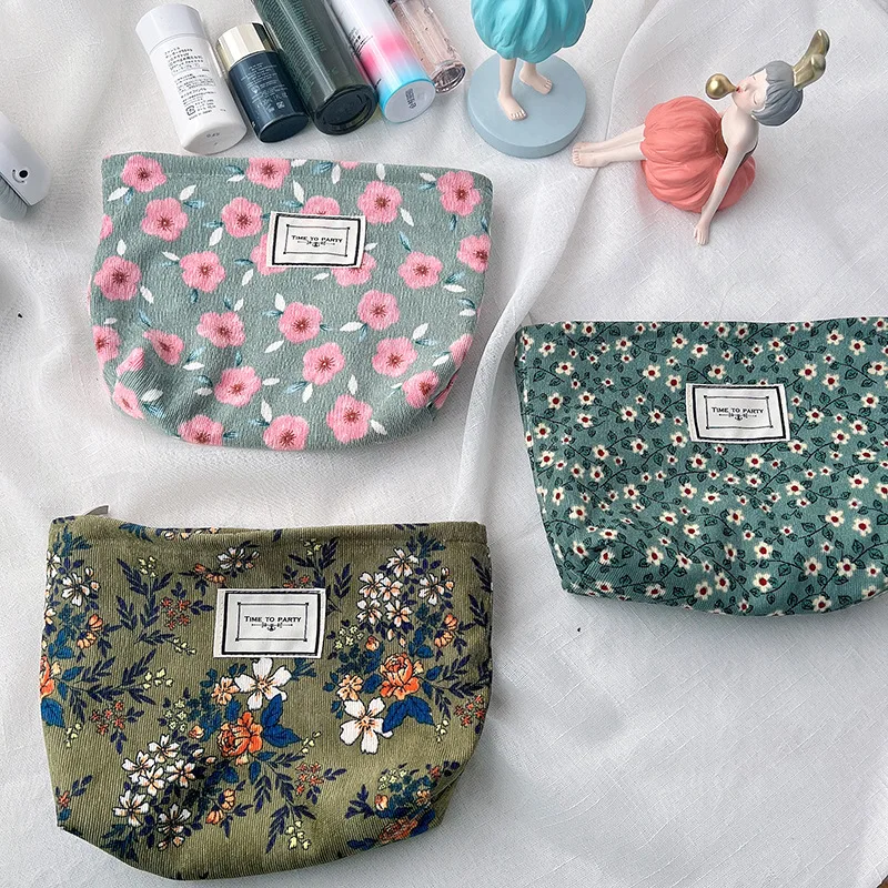 

Corduroy Cosmetic Storage Bag Retro Flower Print Cosmetic Clutch Bag Wash Bag Women Travel Make Up Pouch Beauty Organizer Cases