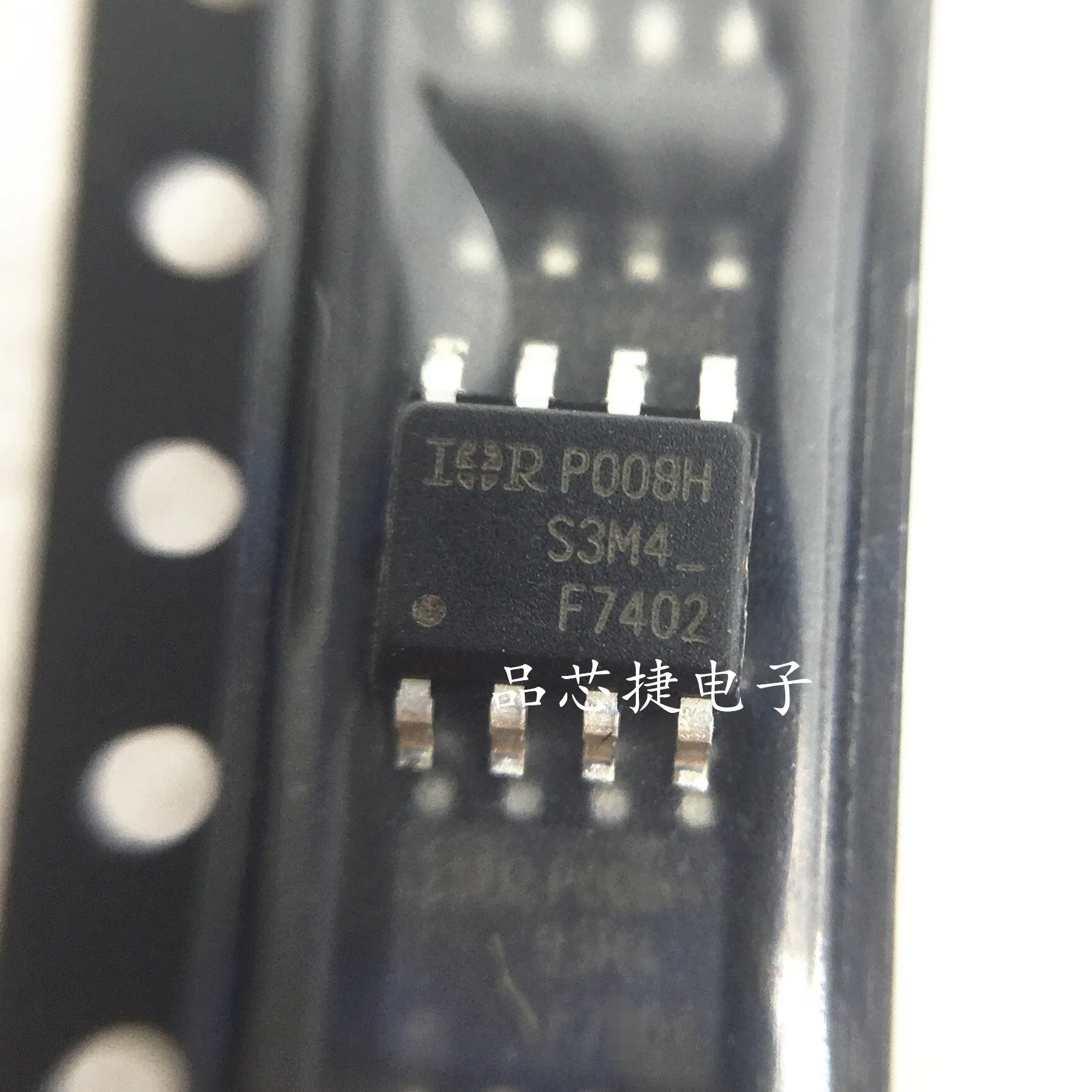 

10 шт. Оригинальный Новый IRF7402TRPBF Шелковый экран F7402 SOP8 MOS фотолампа
