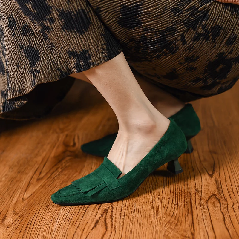 

2022 new spring women pumps natural leather 22-24.5cm Sheep suede Upper simple commuter tassel shoes Comfortable Spring Shoes