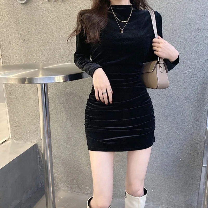 

Fashion O Neck Velvet Solid Party Dress Sexy Office Lady Pleated Bodycon Dresses Winter New Women Long Sleeve Slim Mini Dress