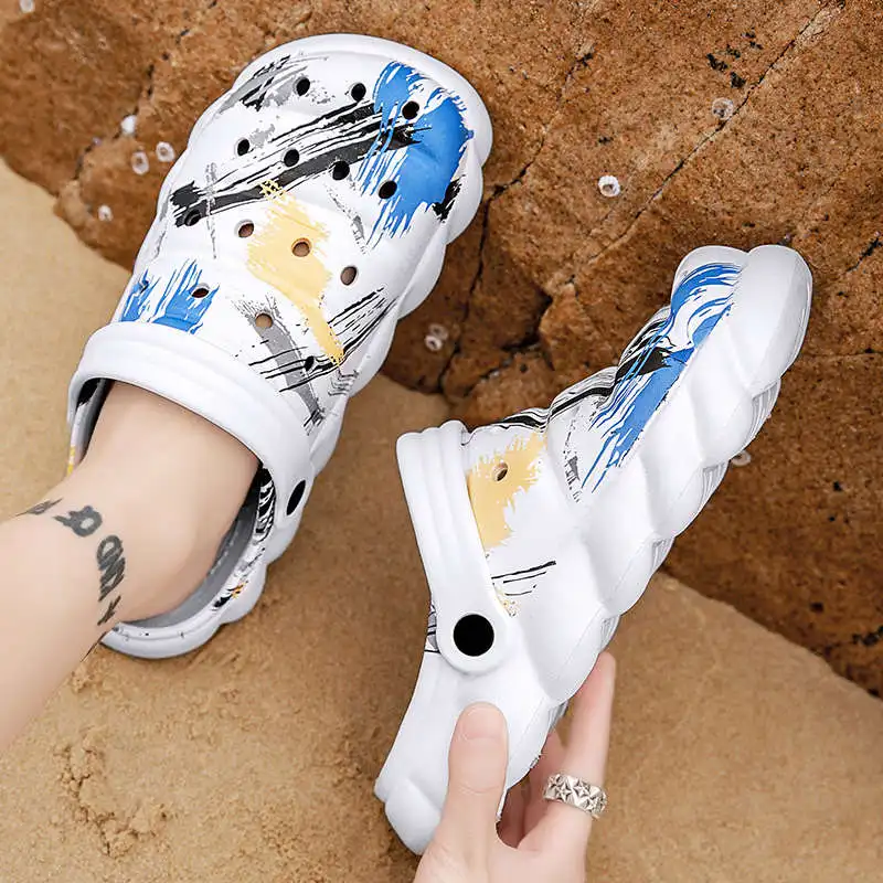 

Men's Leather Shoes Novelties Clogs Man Snaekers Sandals For Men Outdoor Jelly Flip Flops Summer White Tennis Tennis Mid-Cut