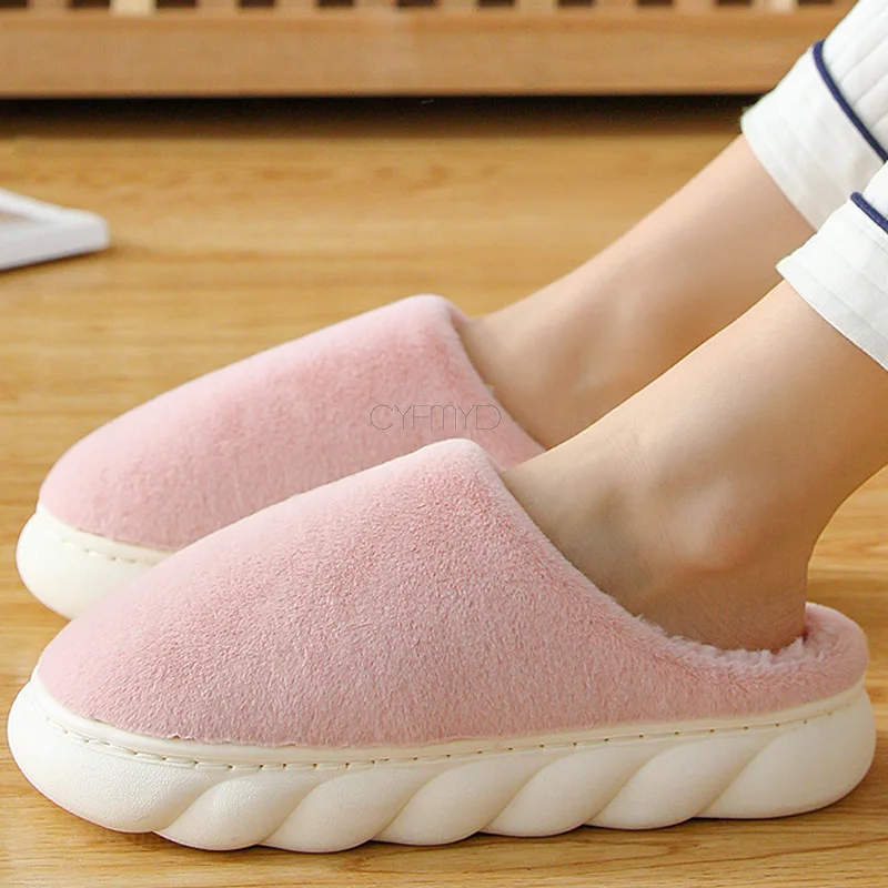Winter House Slippers for Women Platform Shoes with Fur Fashion Female Home Slippers Warm Plush Soft Slippers Bedroom Unisex