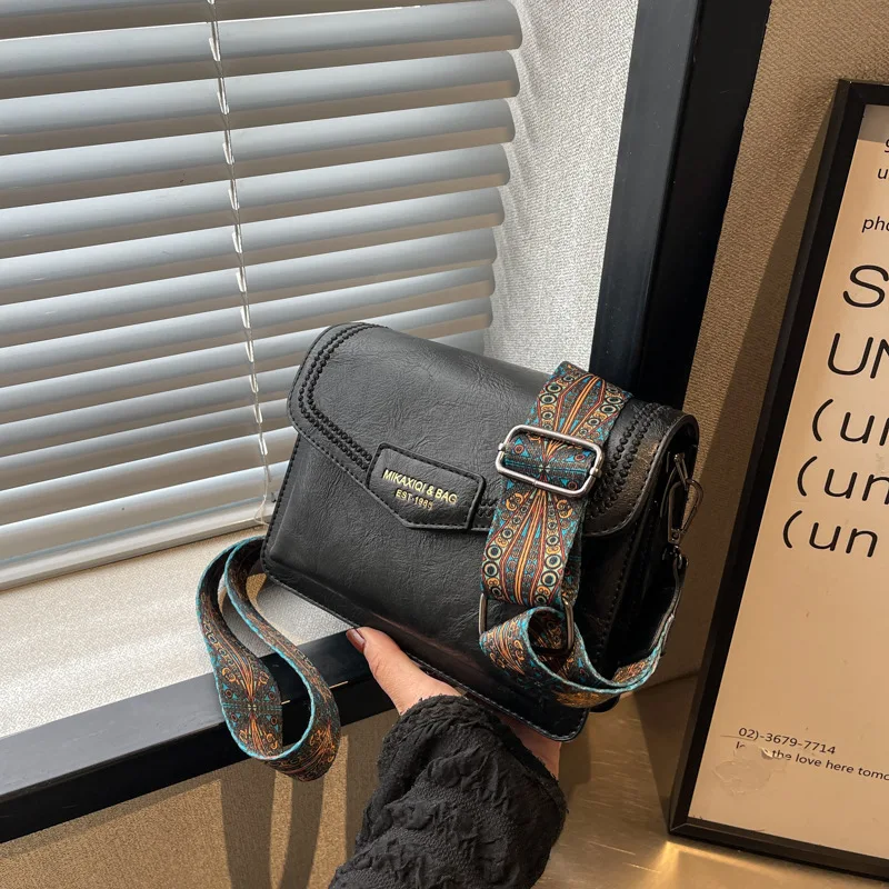 Fashion Women'S Casual Shoulder Bag New Net Red Texture Messenger All-Match Small Square Bag Convertible Crossbody Handbag