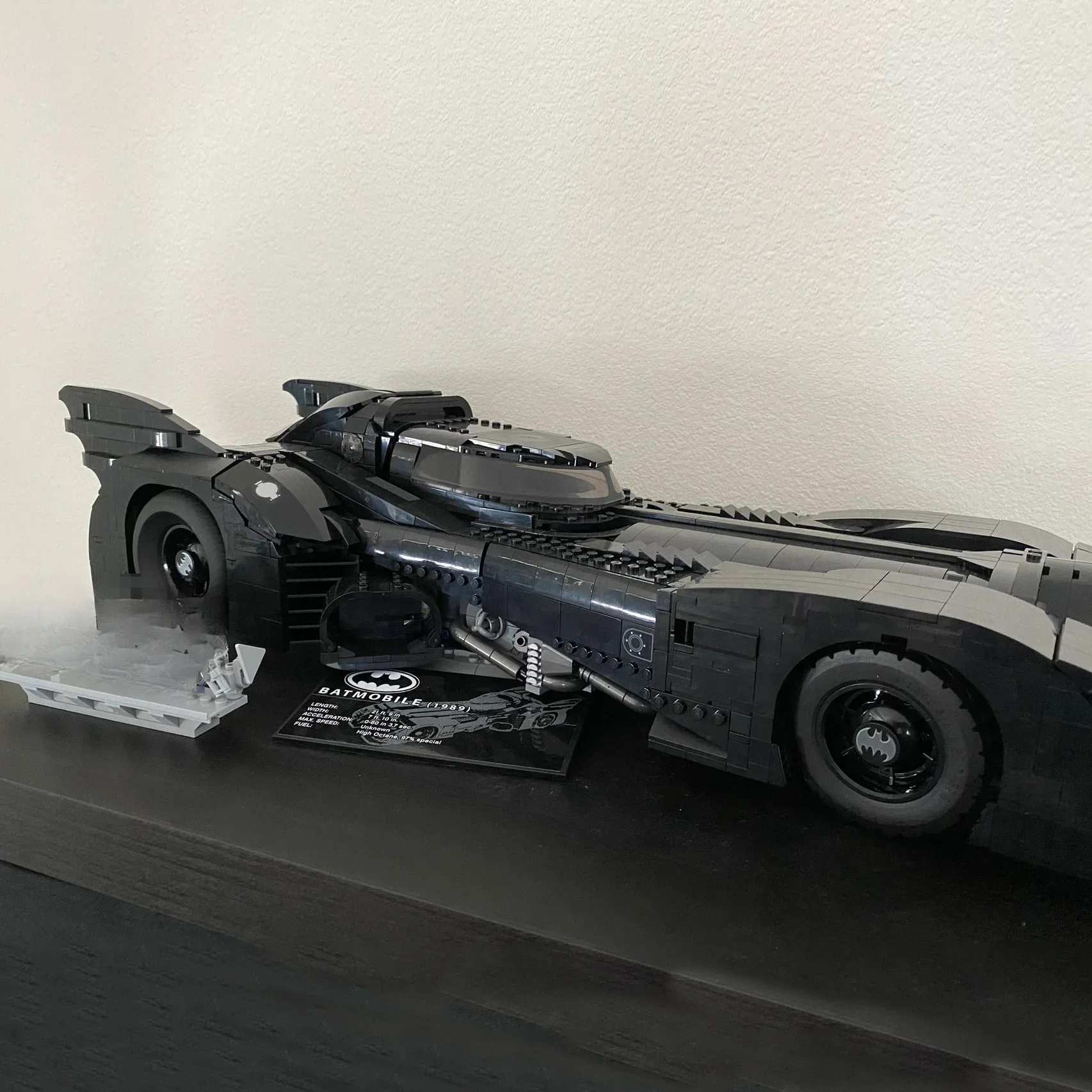 Знаменитый фильм супер машина Moc 76139 барабан 1989 модель Batmob 3306 шт. строительные