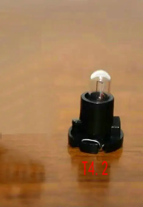 

T10 T5 T4.2Осщение приборной панели автомобиля Галогенная стеклянная лампа Лампа дисплея шестерни Центральный прибор управления Интерьер