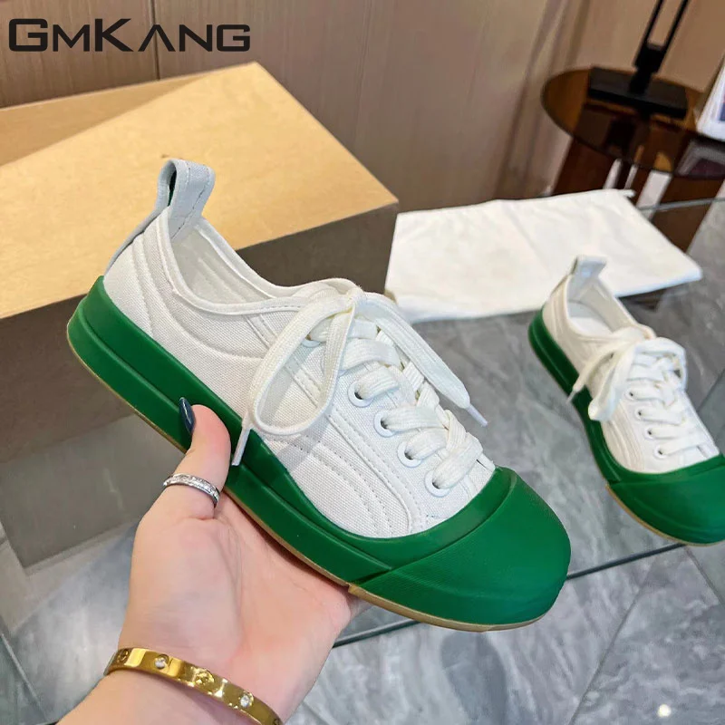 Casual Sneakers Women And Men Lace Up Round Toe Black White Shoes Woman Leisure Flat Sports Shoes Woman Zapatillas Mujer