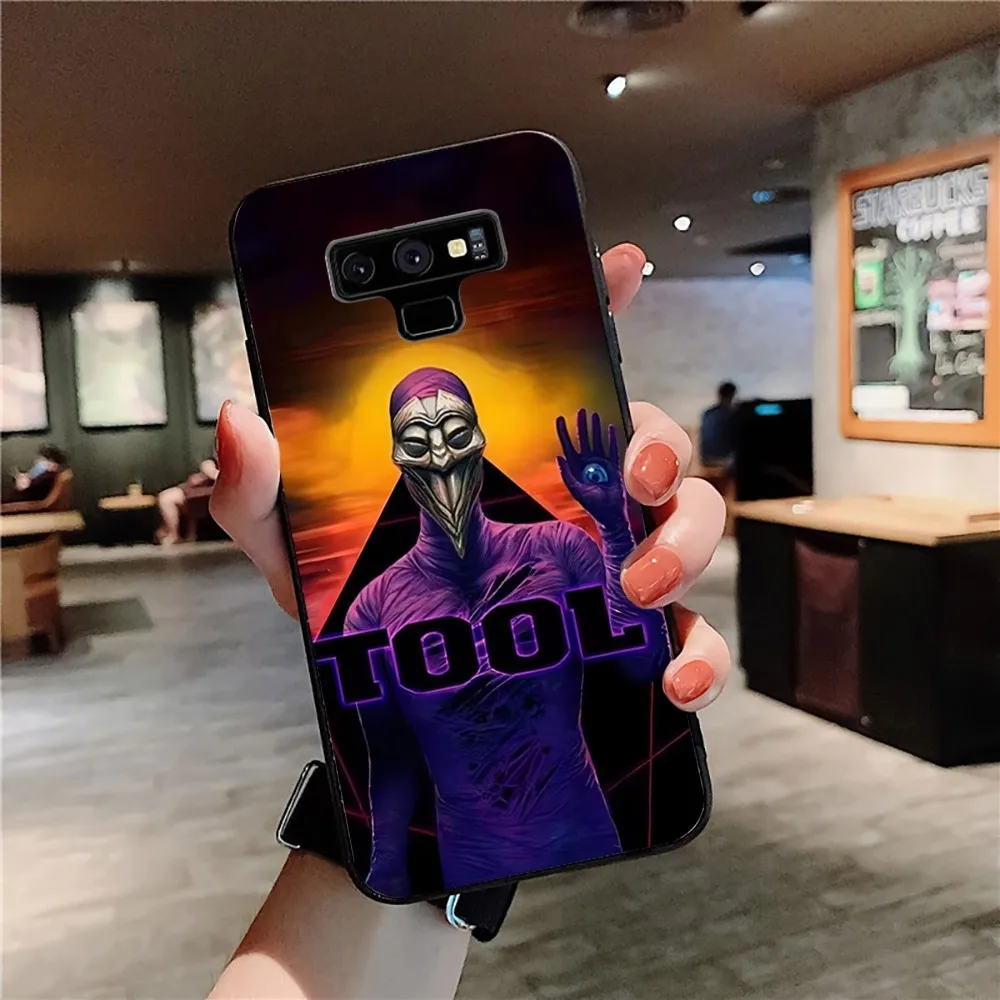 Band T-Tool Schism Phone Case For Samsung Note 8 9 10 20 pro plus lite M 11 30 21 31 51 A 22 42 02 03