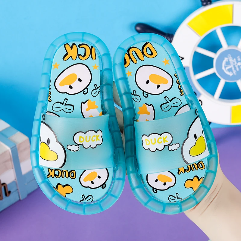 2024 шлепанцы для малышей тапочки детей светодиодные детские сандалии ванной
