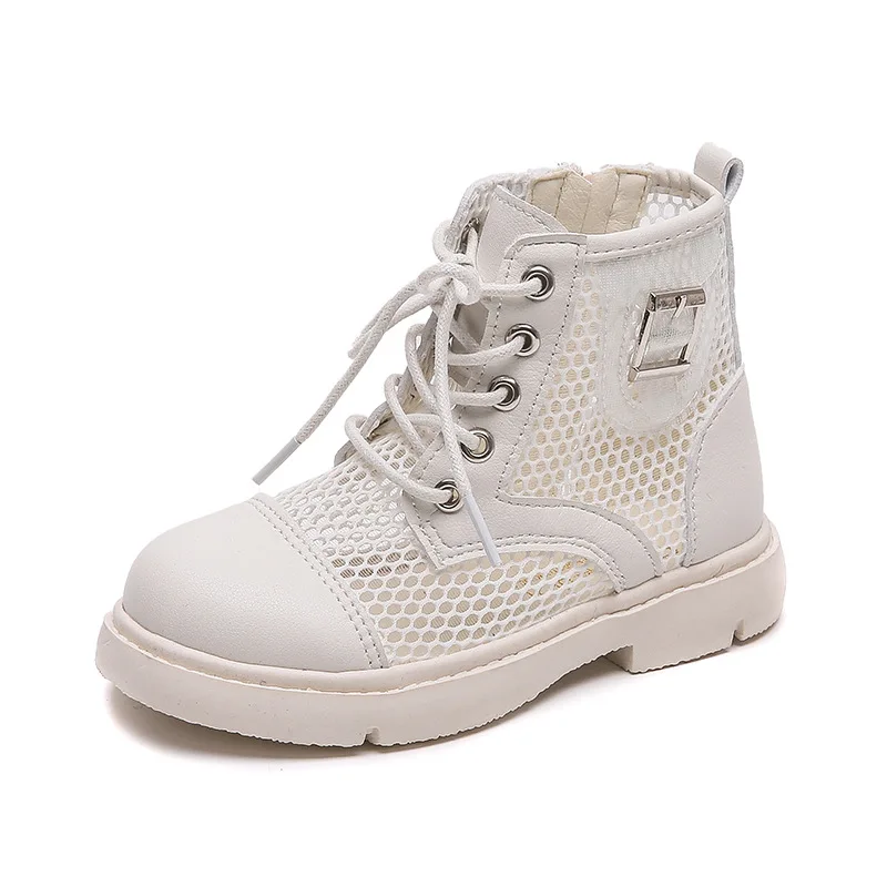 

Детские сетчатые ботинки, новинка 2022, дышащие босоножки с прорезями в британском стиле, короткие ботинки на толстой подошве, повседневные с...