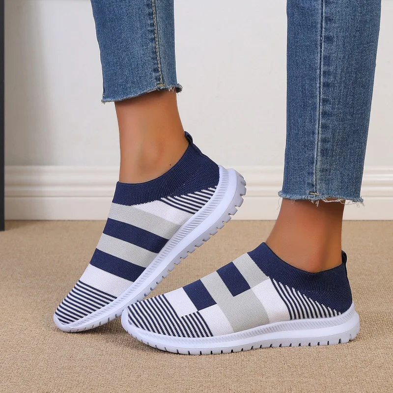 

Sneakers Women Walking Shoes Woman Lightweight Loafers Tennis Casual Ladies Fashion Slip on Sock Vulcanized Shoes Plus Size 2022