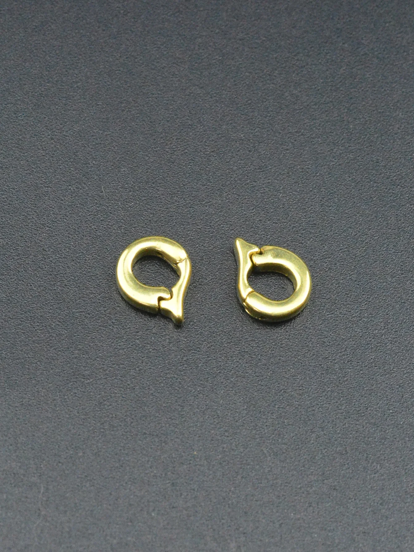 2 шт. крошечные маленькие 10 мм без покрытия из латуни круглые