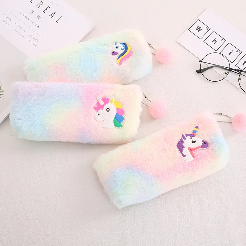 

Чехол для карандашей в Корейском стиле с единорогом для маленьких девочек, милый пушистый чехол для ручек, плюшевый пенал с помпоном