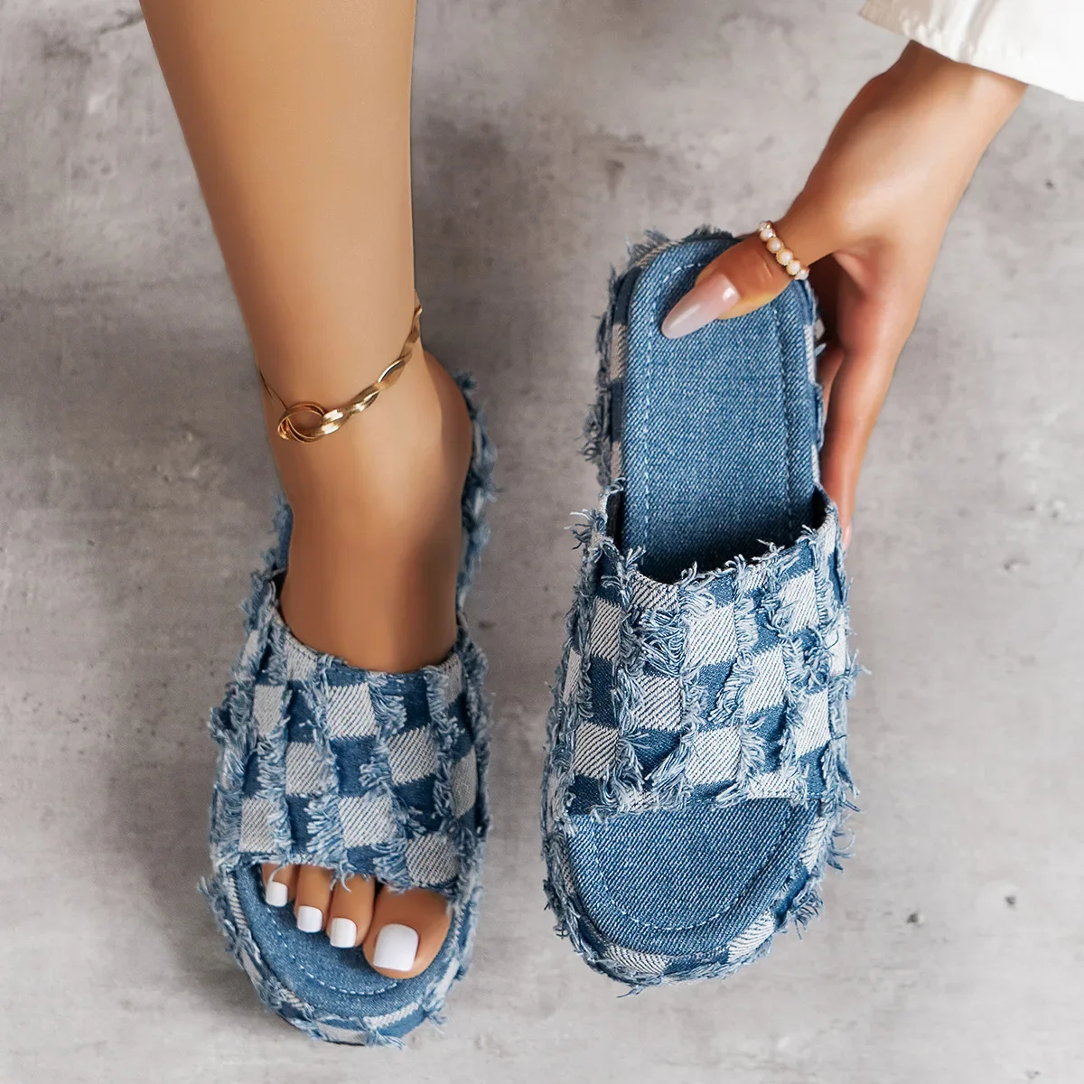 lv house slippers for women