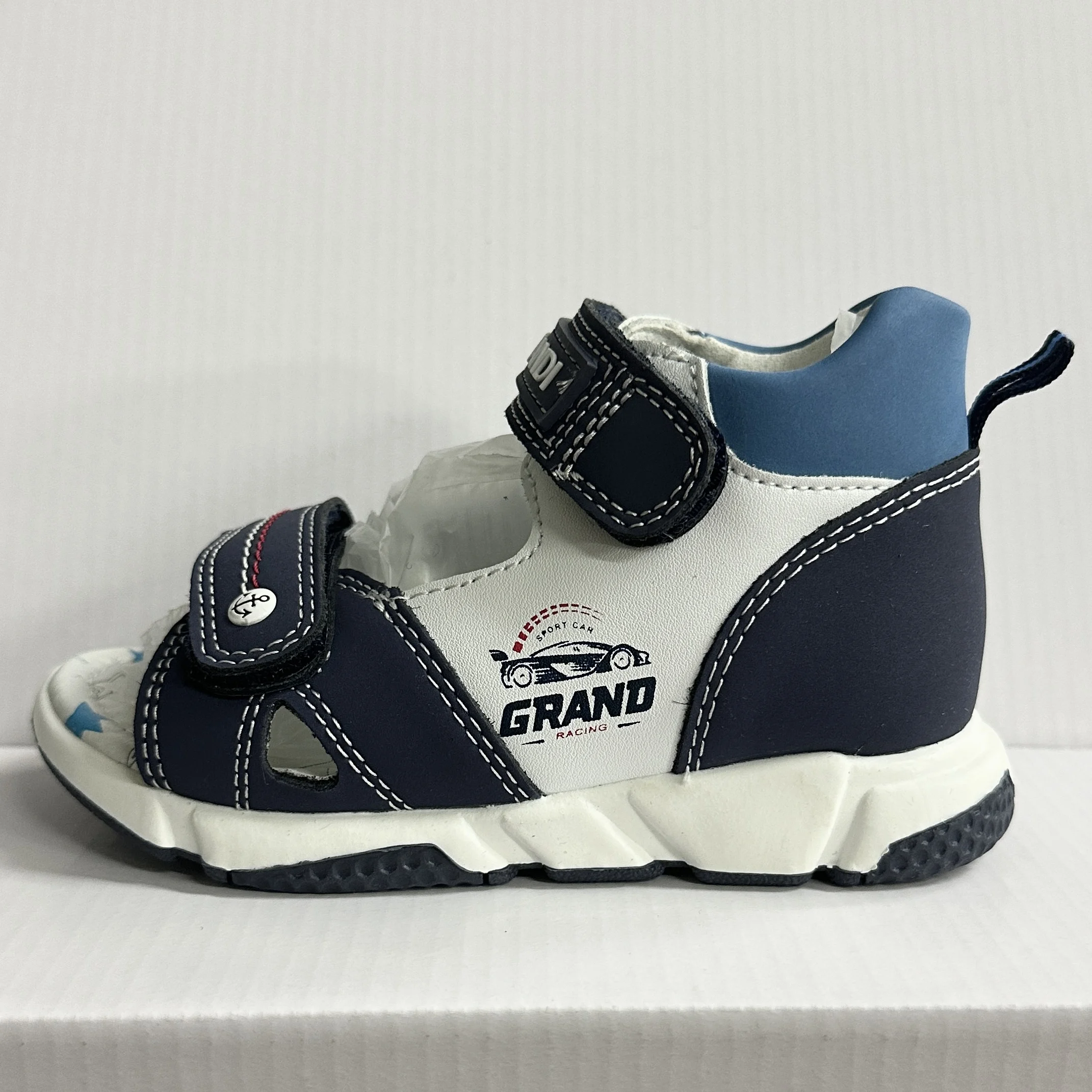 Детская ортопедическая обувь из кожи новый стиль 2024