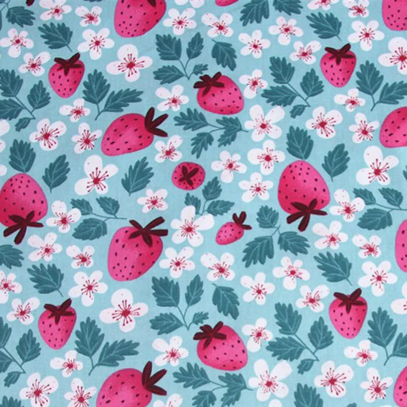 Яркая хлопковая твиловая ткань с принтом клубники 100% хлопок