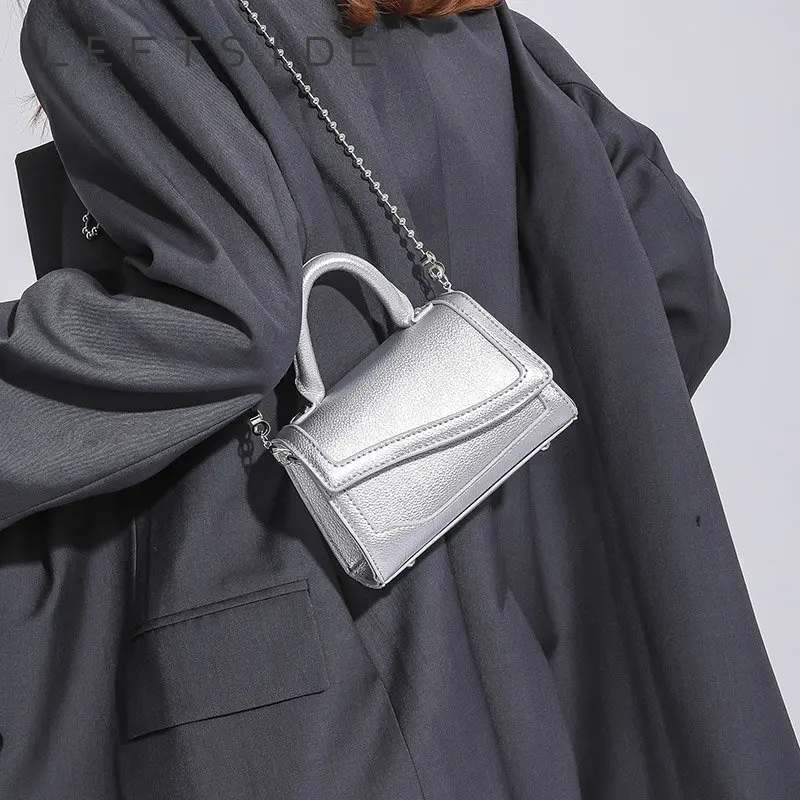 

Маленькие Серебристые сумки через плечо из искусственной кожи с короткой ручкой для женщин 2023 Y2K Роскошные Брендовые женские сумки на цепоч...