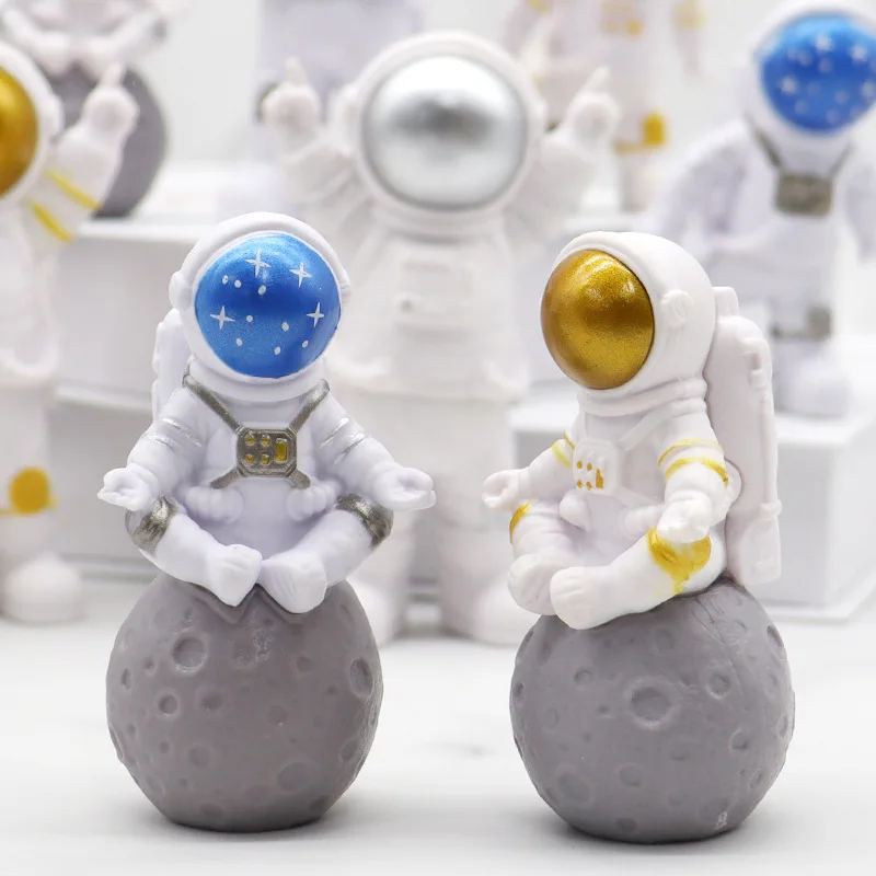 3PCS Car Decoration Cute Cartoon creative astronaut Ornament model little spaceman Auto Interior Dashboard Accessories for Gift - купить по