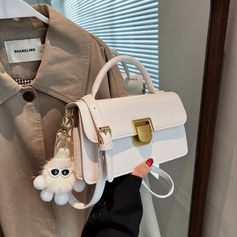 

Popular Pendant Crossbody Bags for Women 2022 New Fashion Flap Shoulder Bag PU Leather Designer Handbags Women's Messenger Bags