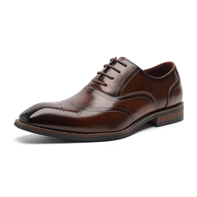 

Men Genuine Leather Shoes Luxury British Vintage Carving Wingtips Brogues Shoes Slip on Men Flats Designer Oxford Dress Shoes