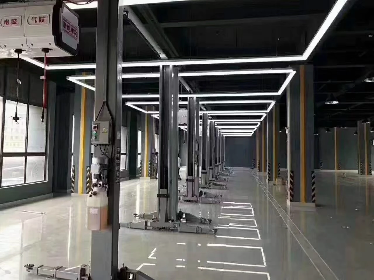 Индивидуальное производство Прямоугольная форма гаража светодиодная лампа