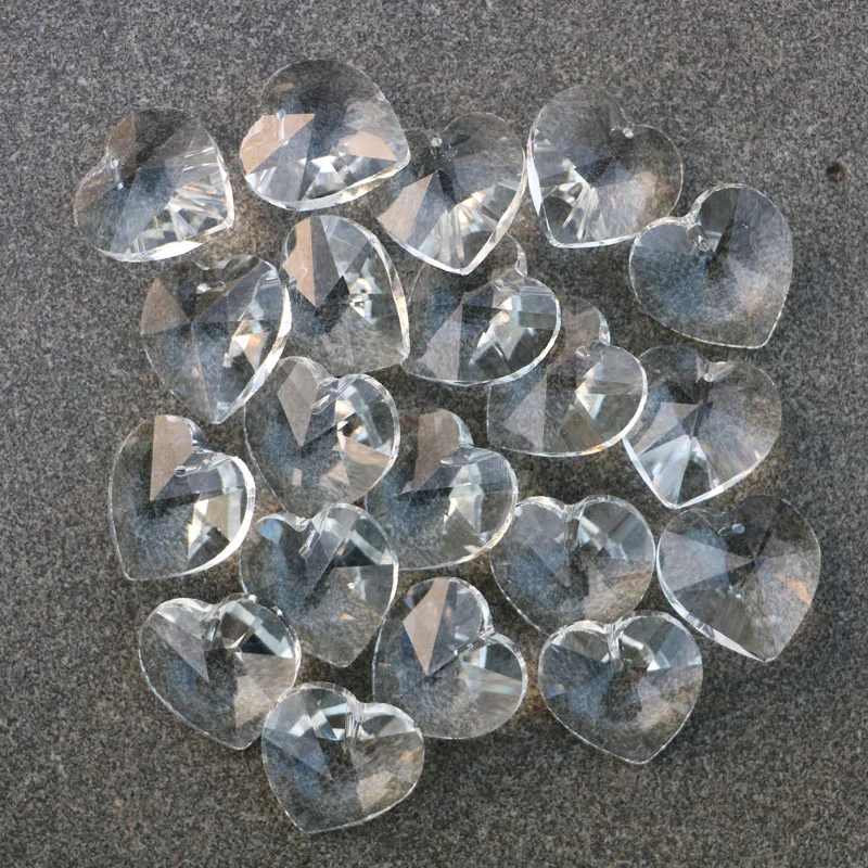 

28mm Clear Heart Crystal Suncatcher Rainbow Maker Hanging Prism Pendant Window Garden Decorations