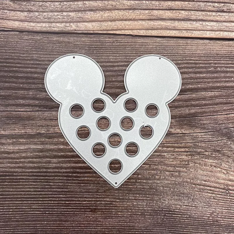 

Металлические пресс-формы в виде сердца