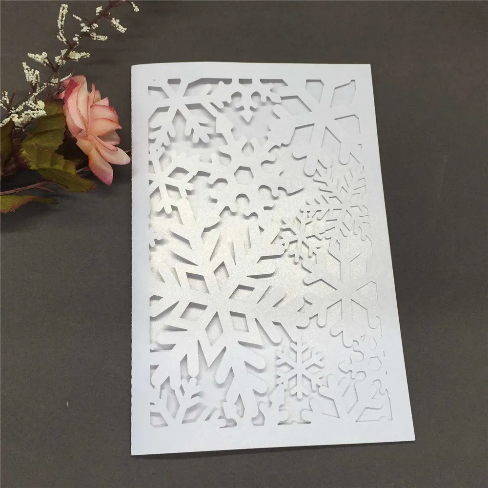 

50pcs/pack Romantic Carved Snowflake Pattern Wedding Cards Delicate Hollow Out Invitation Cards for Party Birthday Wedding
