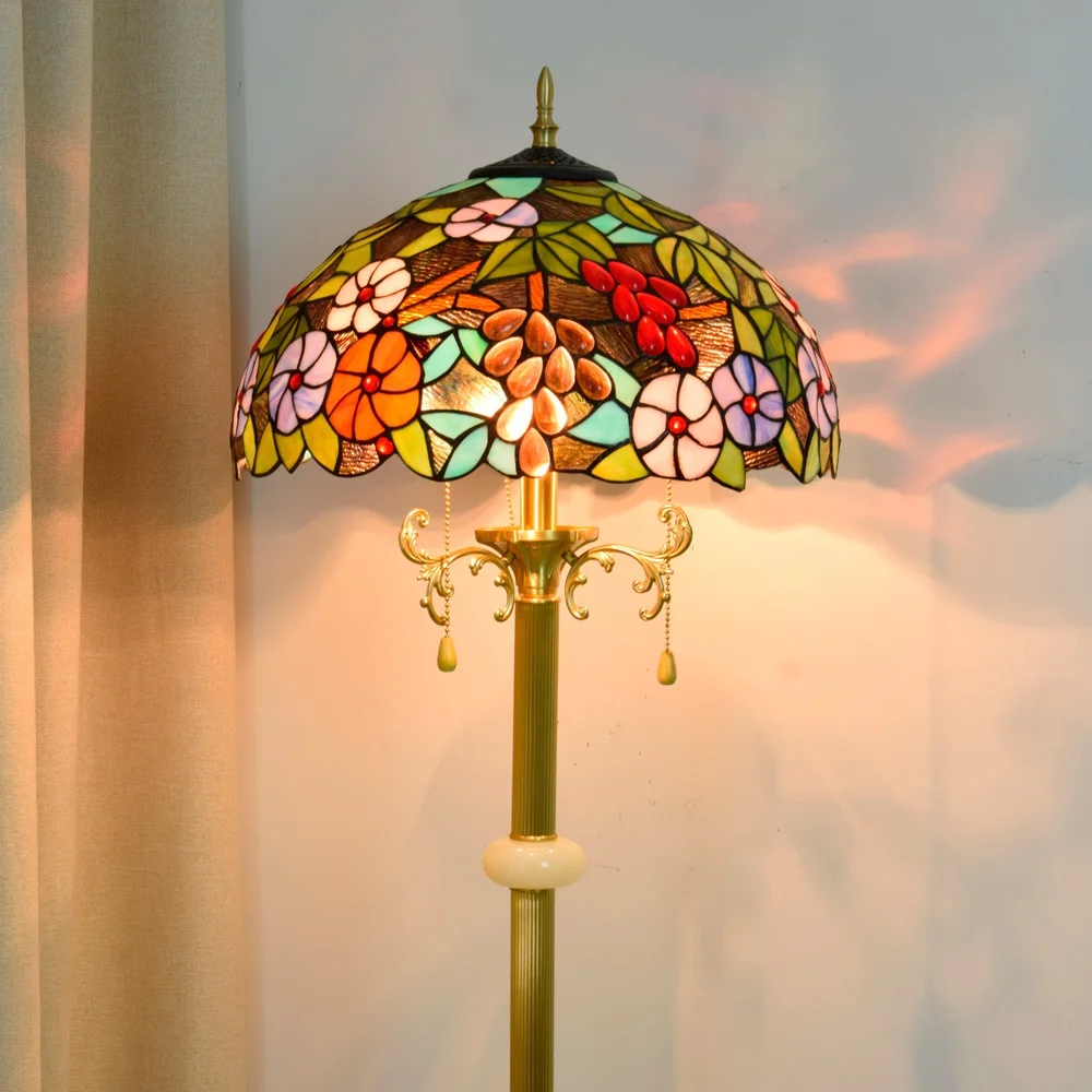 Рисунок 3 - Напольная Лампа Tiffany в европейском стиле